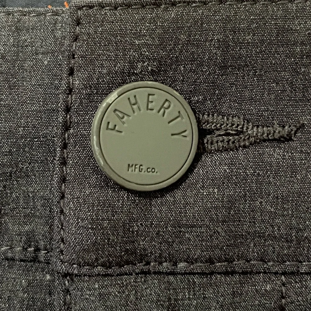 Faherty All Day Shorts - Size 32